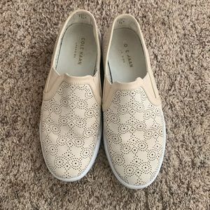 Cole Haan brand very light weight sneakers. Pale pink. Sz 9. Good condition